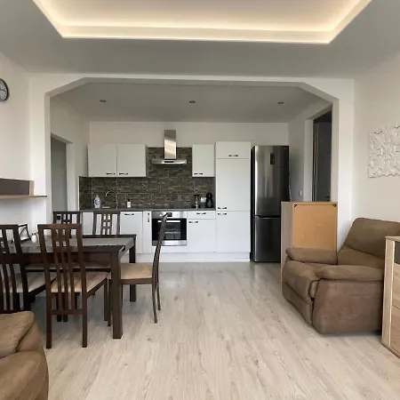 Sag Riazanska 3 Free Wi-fi Bratislava